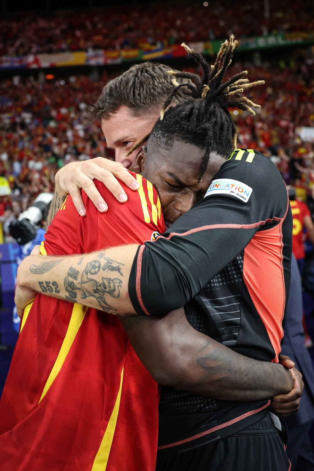 乌拉圭惜败给西班牙在欧锦赛资格赛中