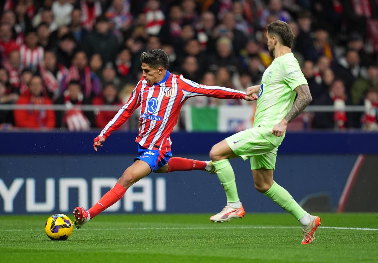 马赛球队表现出色，成功逆转比赛