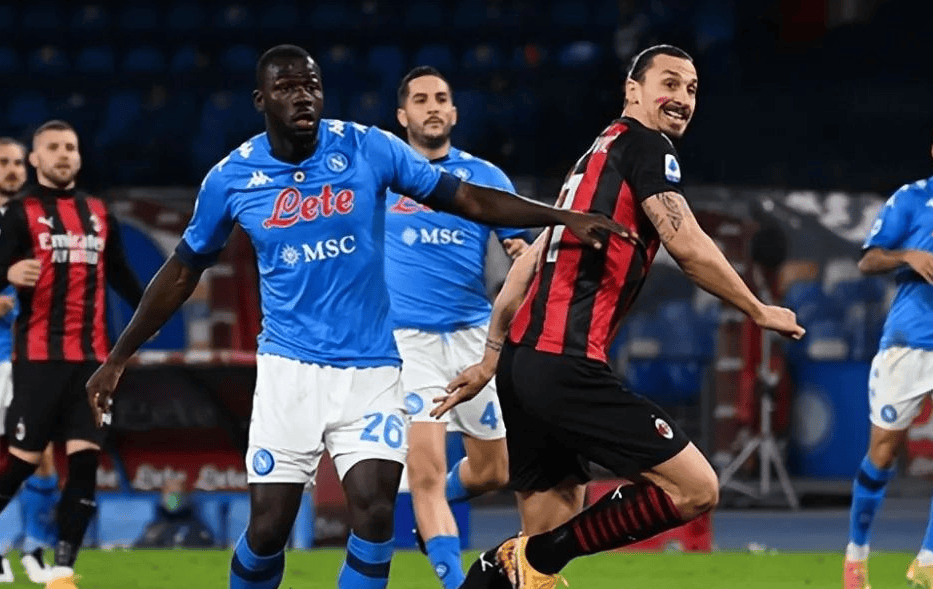 包含AC米兰赛前列队欢迎那不勒斯，尊重对手尽显风度！的词条